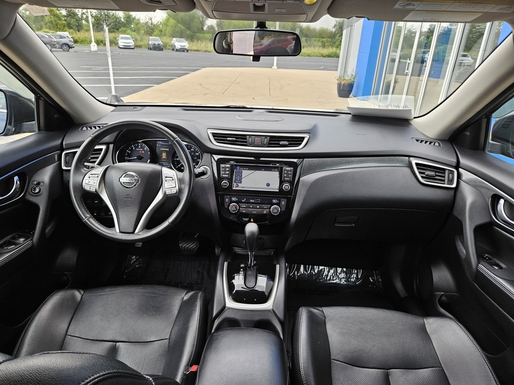 2016 Nissan Rogue SL photo 17