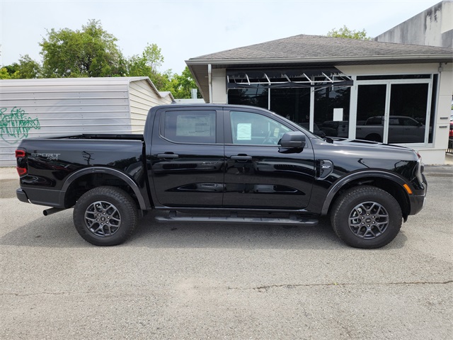 2024 Ford Ranger XLT photo 2