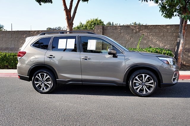 2021 Subaru Forester Limited photo 6
