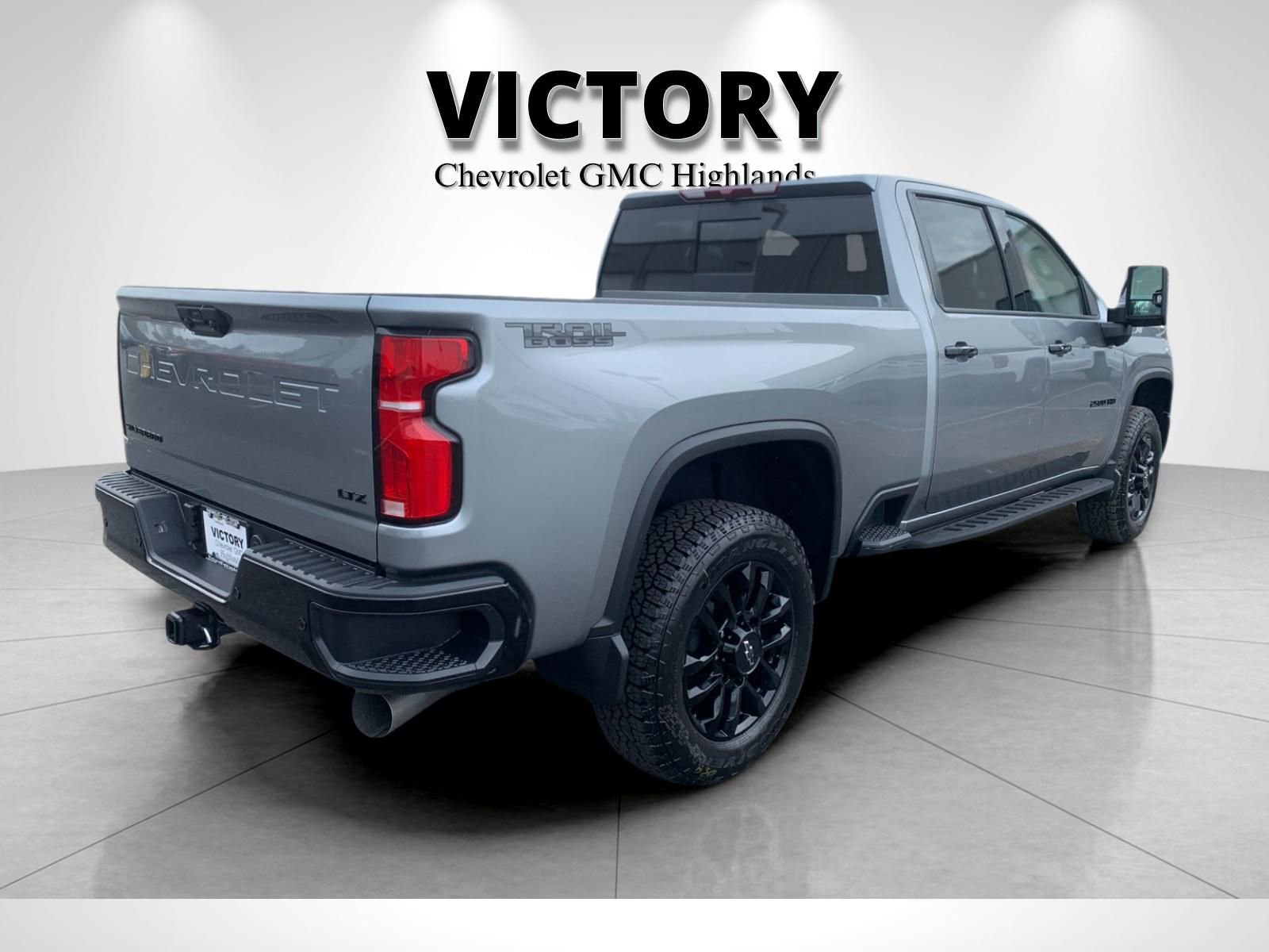 2026 Chevrolet Silverado 2500HD LTZ photo 3