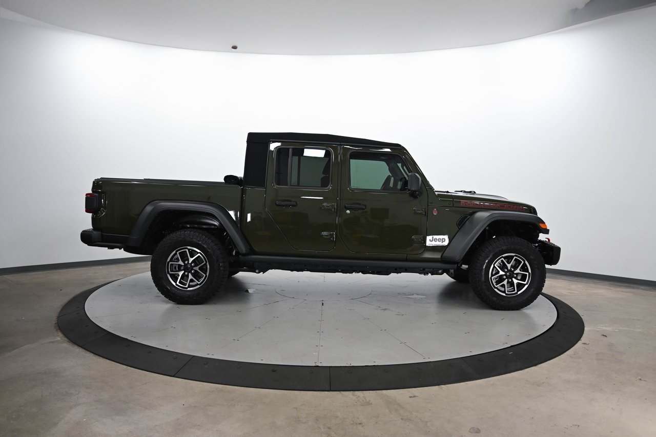 2024 Jeep Gladiator Rubicon photo 4