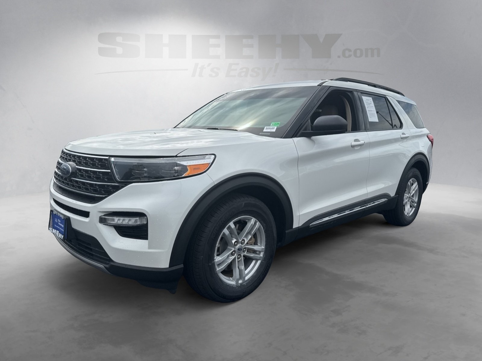 2021 Ford Explorer XLT photo 16