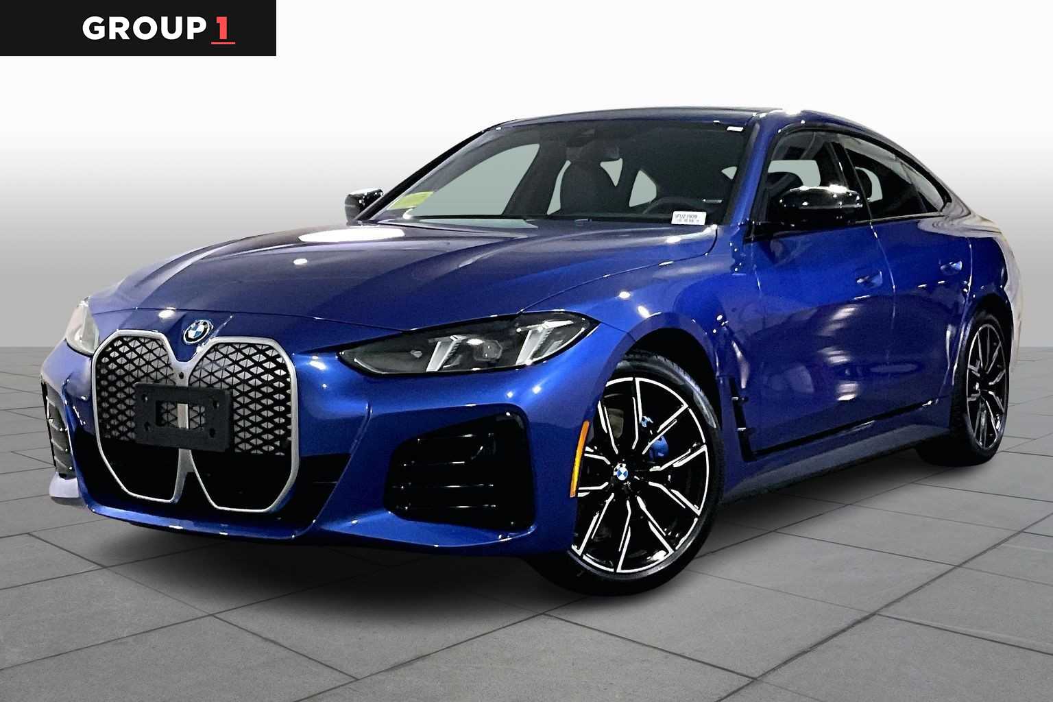 2025 BMW i4 40's photo