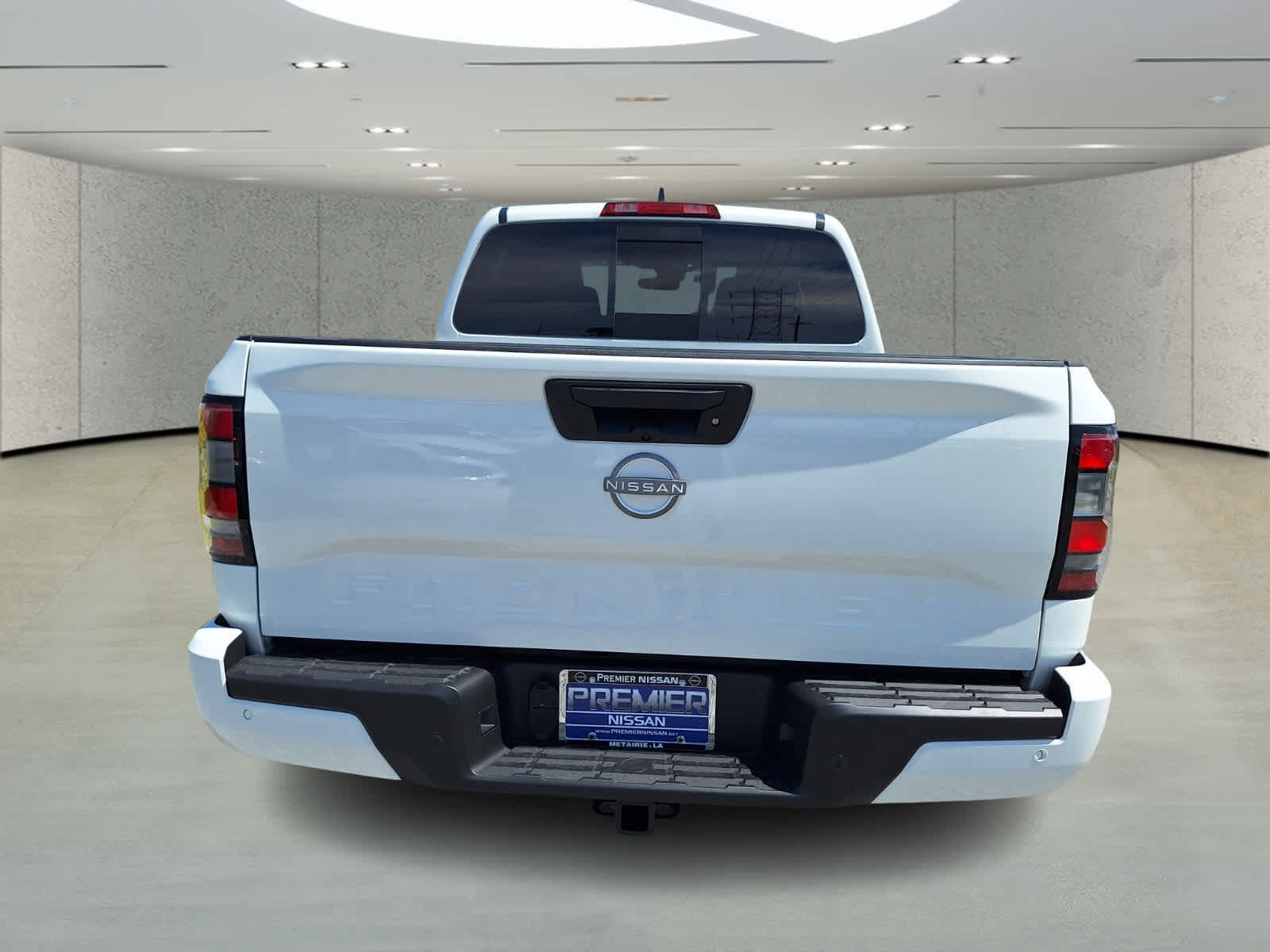 2025 Nissan Frontier Crew Cab SV photo 4
