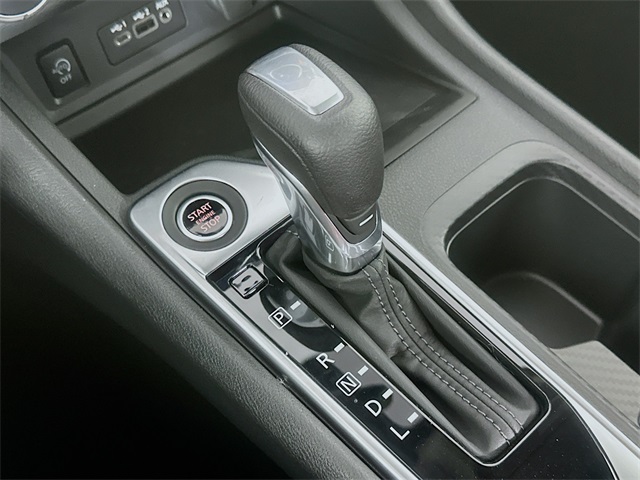 2025 Nissan Sentra SV photo 19