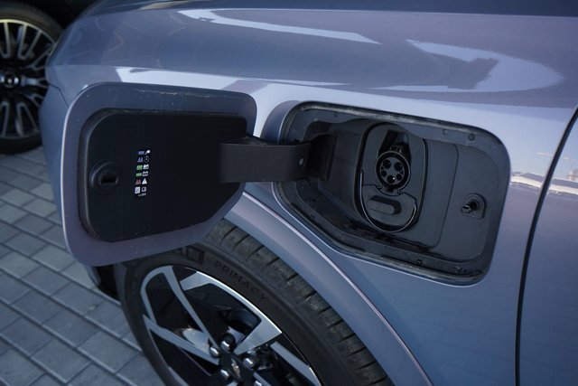 2025 Chevrolet Equinox EV 1LT photo 11