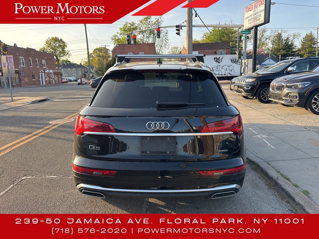 2023 Audi Q5 S line Premium Plus photo 3