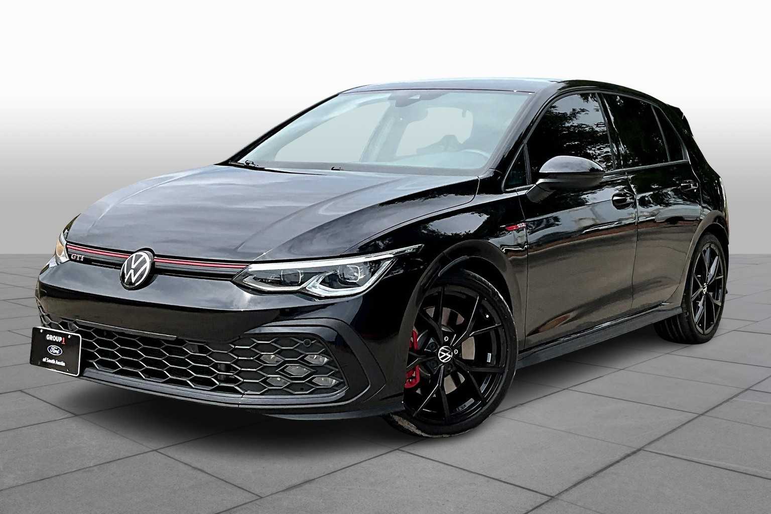 2024 Volkswagen Golf GTI 380 S photo 2