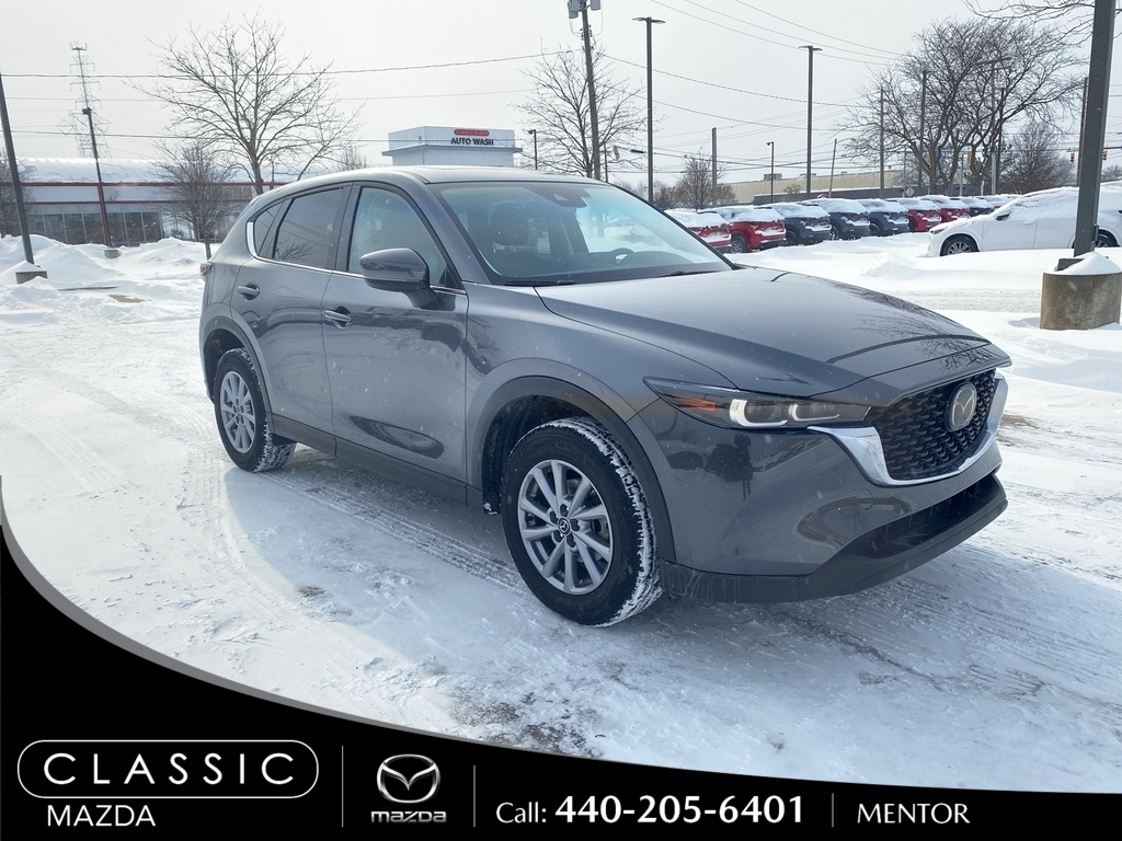 2023 Mazda CX-5 S Preferred package