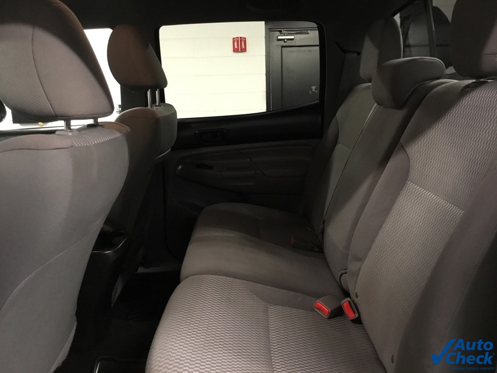 2014 Toyota Tacoma Base 4x4 photo 25