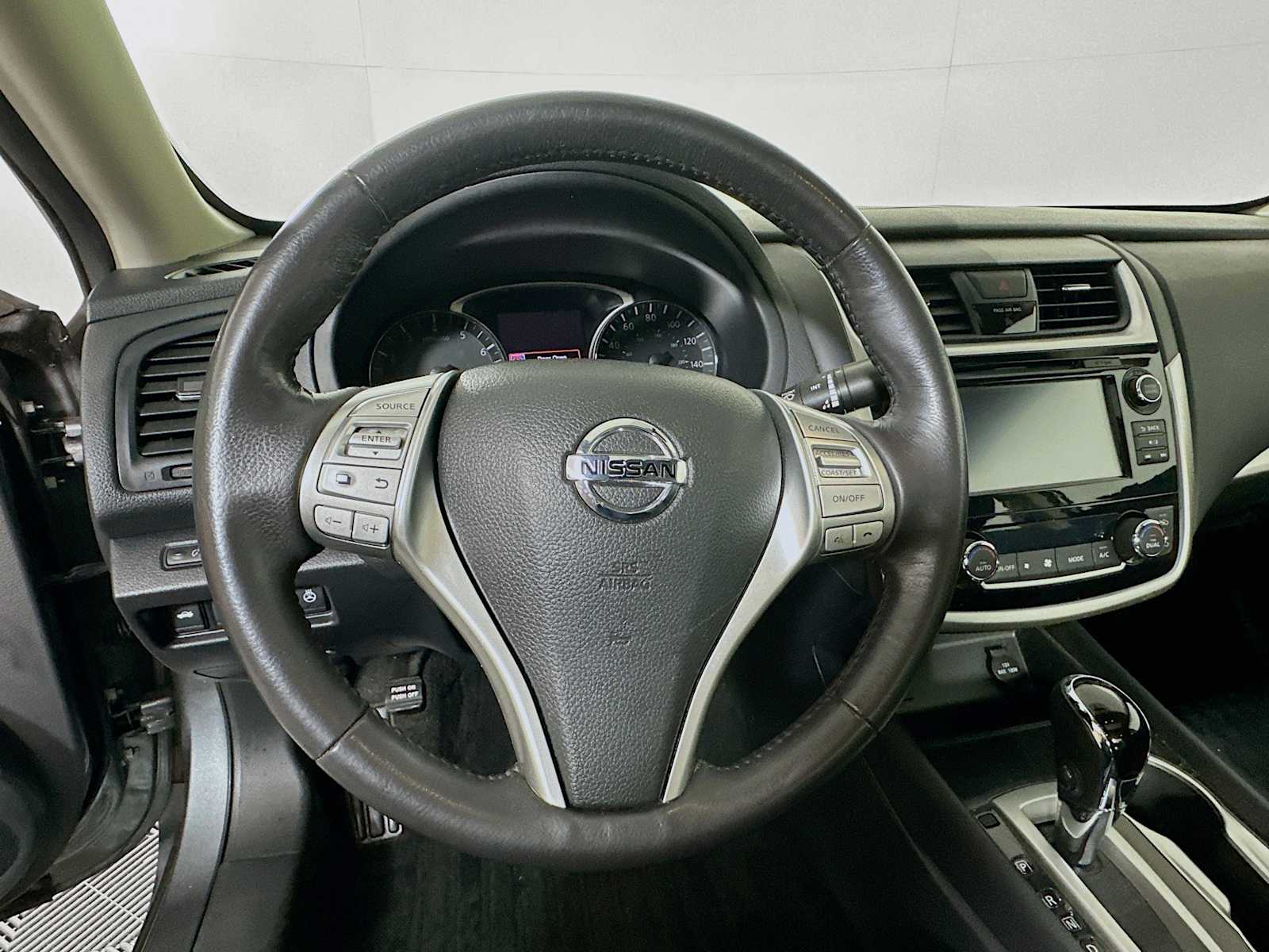 2018 Nissan Altima 2.5 SV photo 8