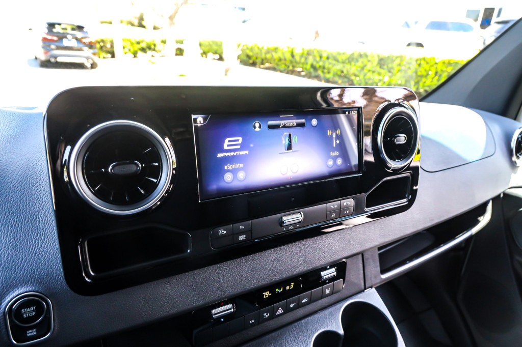 New 2024 MercedesBenz eSprinter Cargo Van Fullsize Cargo Van in Costa