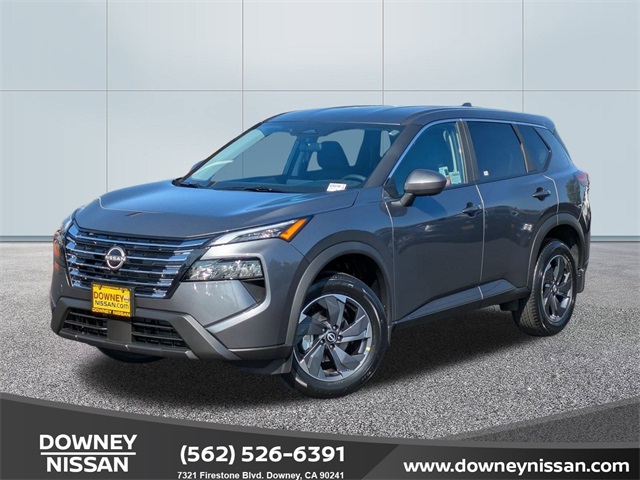 2026 Nissan Rogue SV's photo