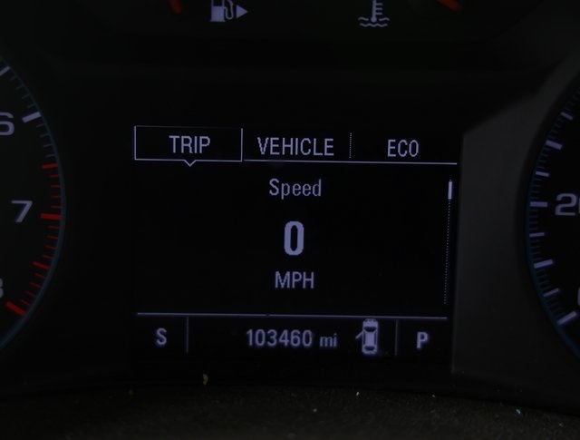 2016 Chevrolet Malibu LS photo 2