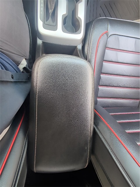 2022 Chevrolet Colorado LT photo 28