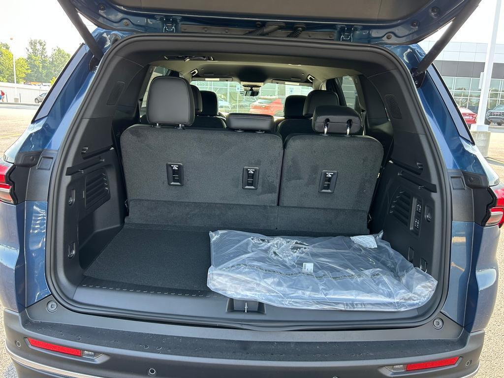 2026 Buick Enclave Preferred photo 14