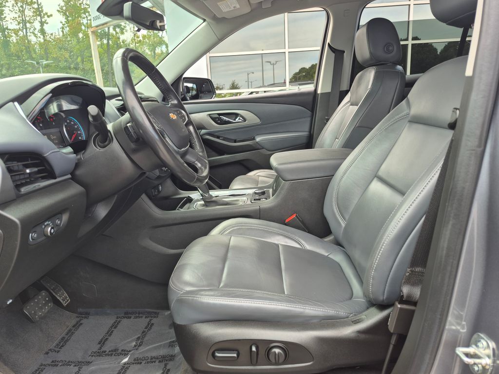 2020 Chevrolet Traverse 3LT photo 19