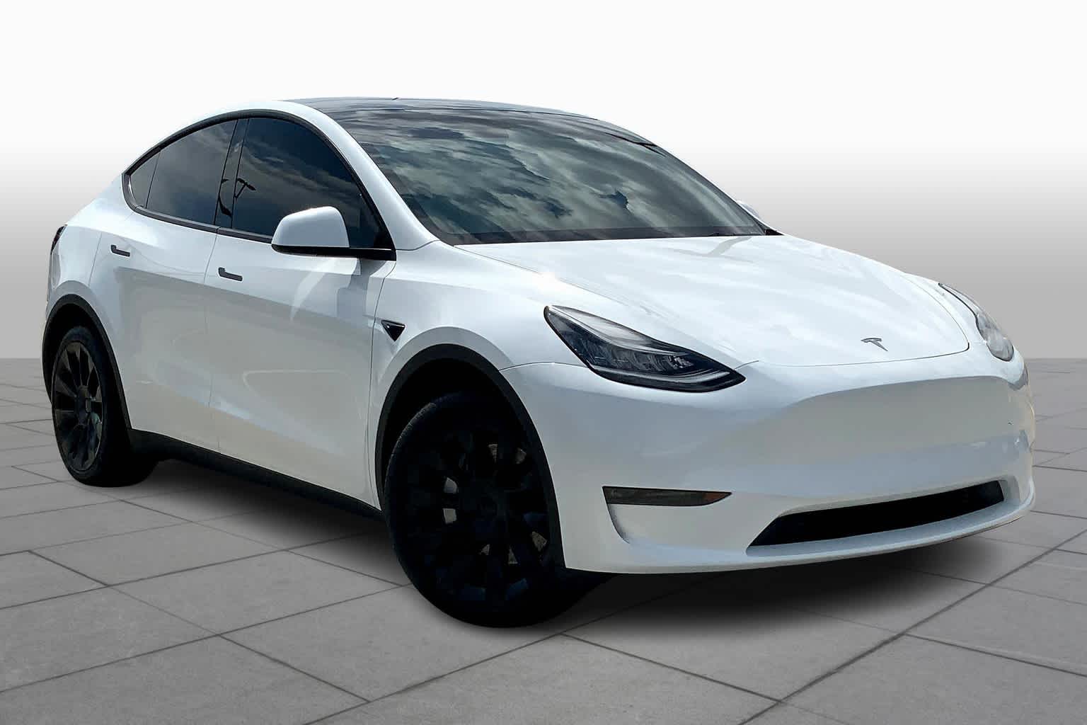 PreOwned 2023 Tesla Model Y Long Range Sport Utility in Houston 