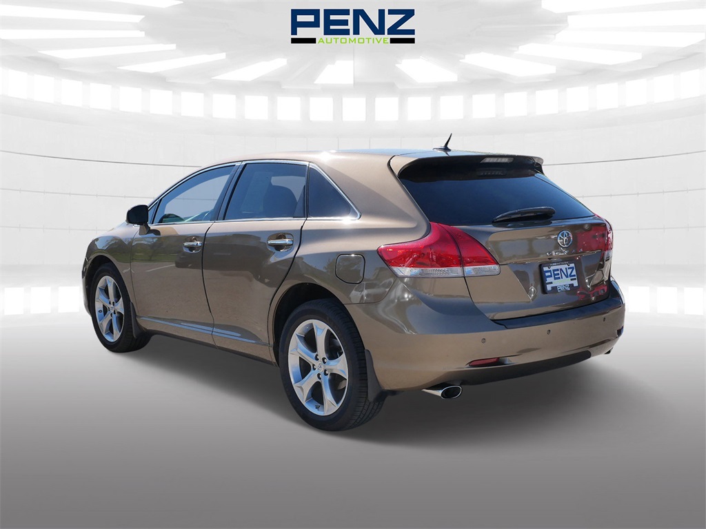 2011 Toyota Venza Base photo 5