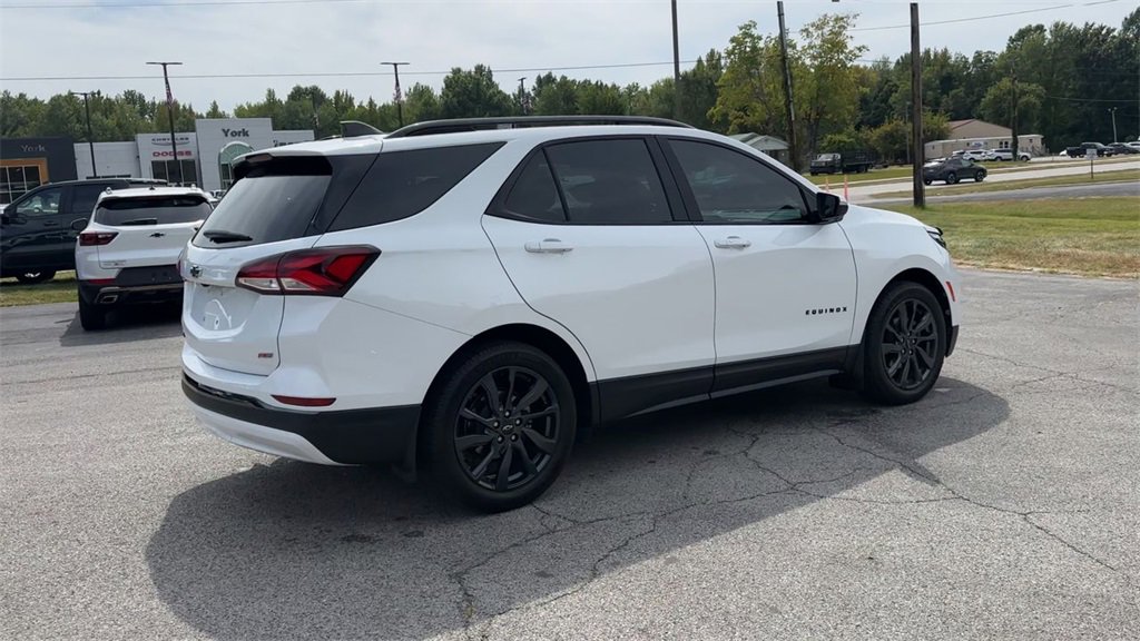 2022 Chevrolet Equinox RS photo 9