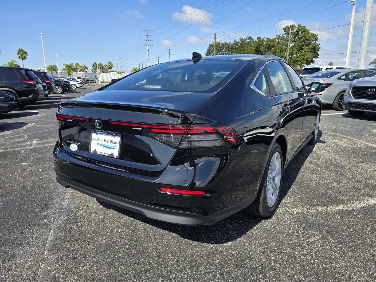 2025 Honda Accord LX photo 3