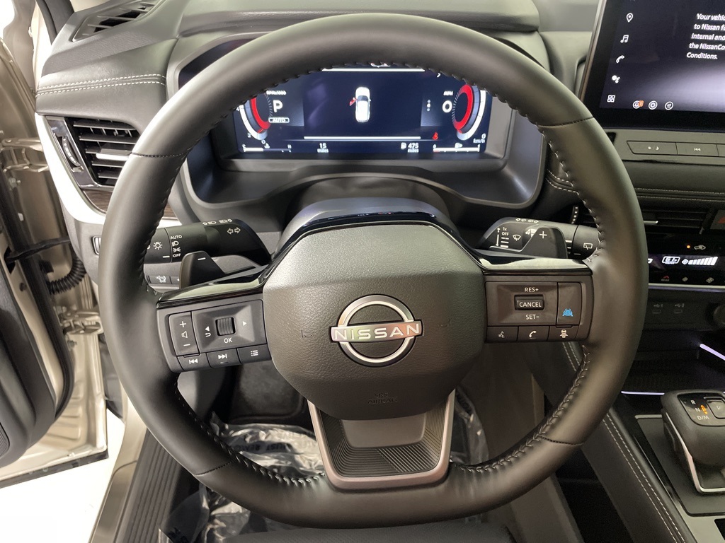 2026 Nissan Rogue Platinum photo 17