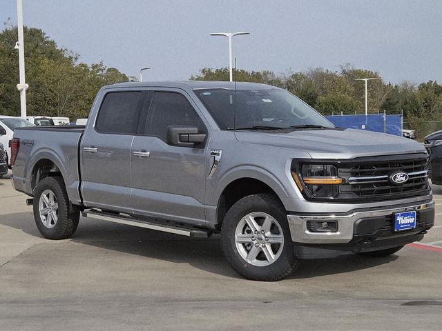 2025 Ford F-150 XLT photo 2