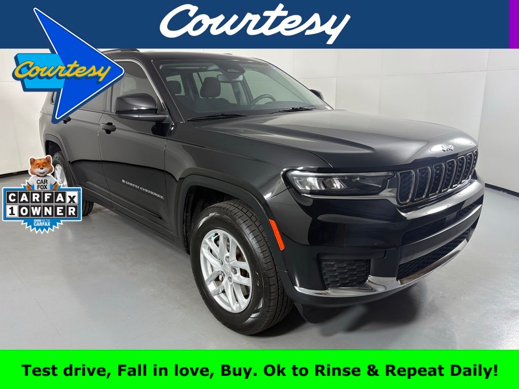 2023 Jeep Grand Cherokee L Laredo's photo