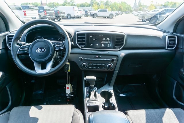 2020 Kia Sportage LX photo 9