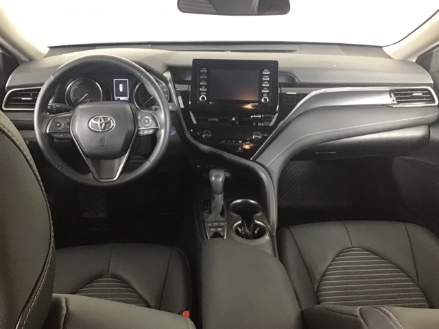 2024 Toyota Camry Hybrid SE photo 13