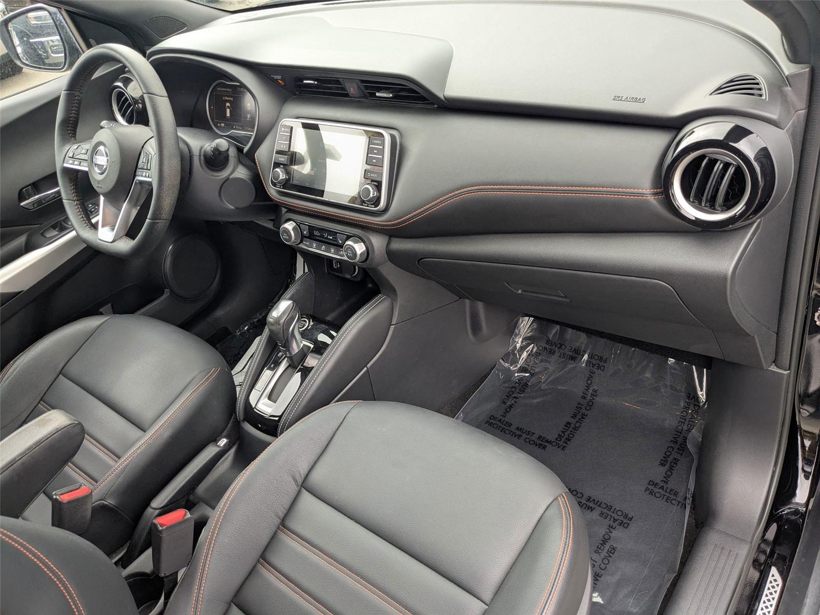 2019 Nissan Kicks SR photo 33