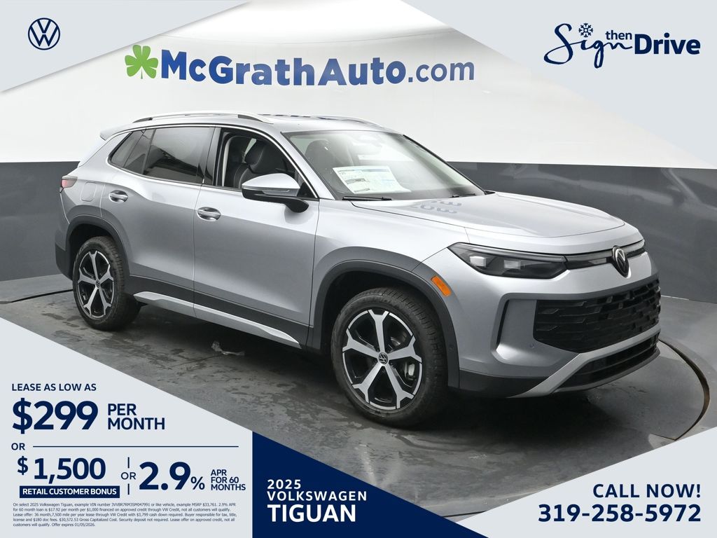 2025 Volkswagen Tiguan SE's photo