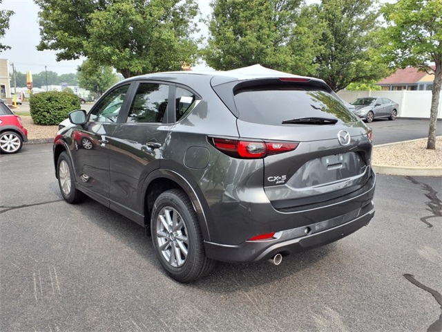2025 Mazda CX-5 2.5 S Preferred photo 3