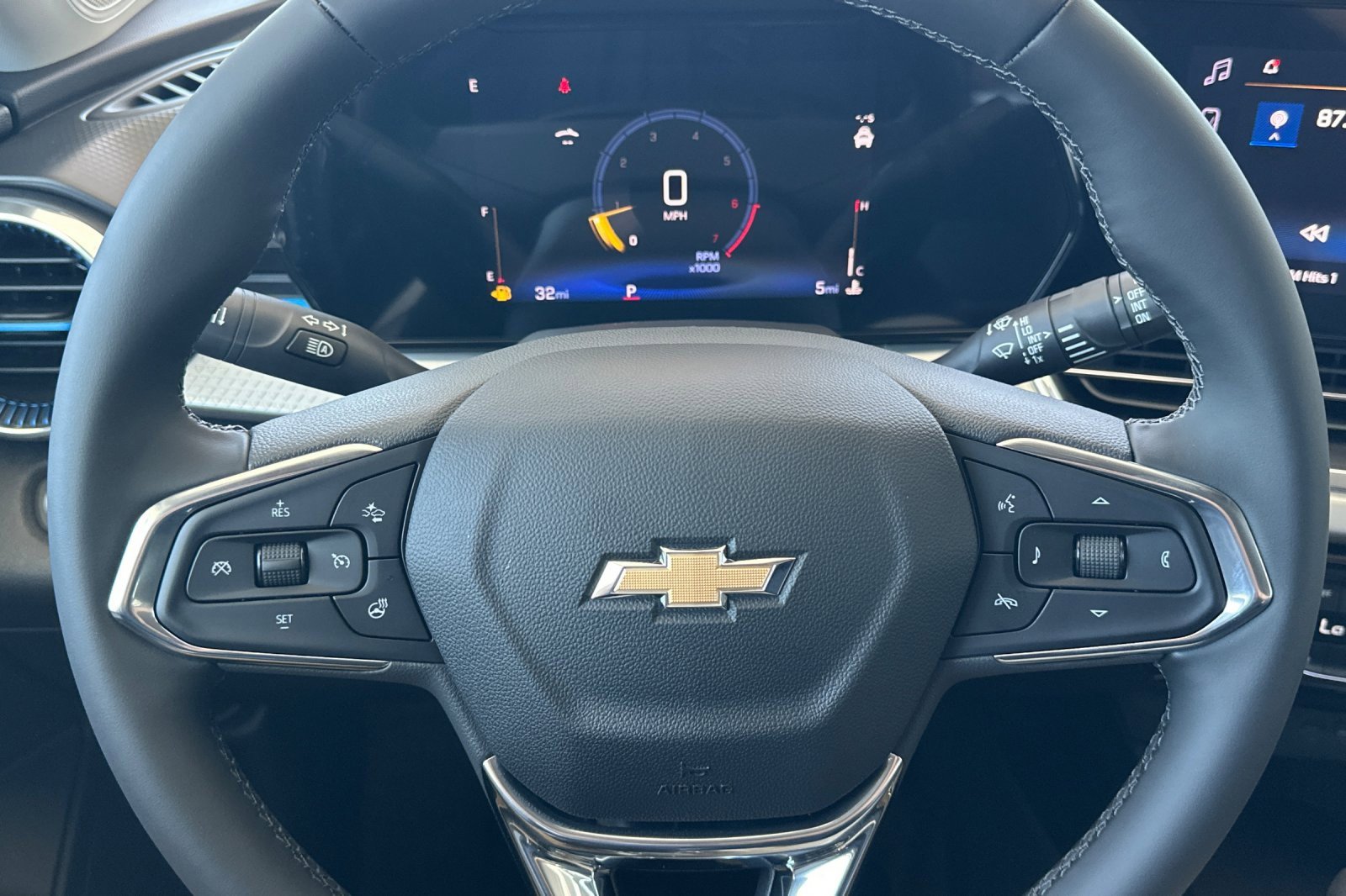 2025 Chevrolet Trax photo 26