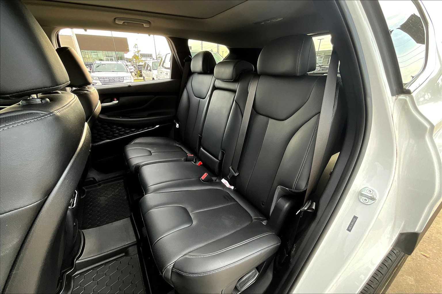 2023 Hyundai Santa Fe SEL Premium photo 19