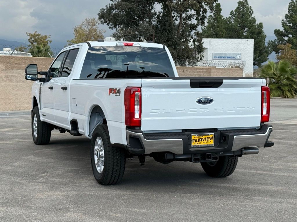 2026 Ford F-250 XLT photo 4