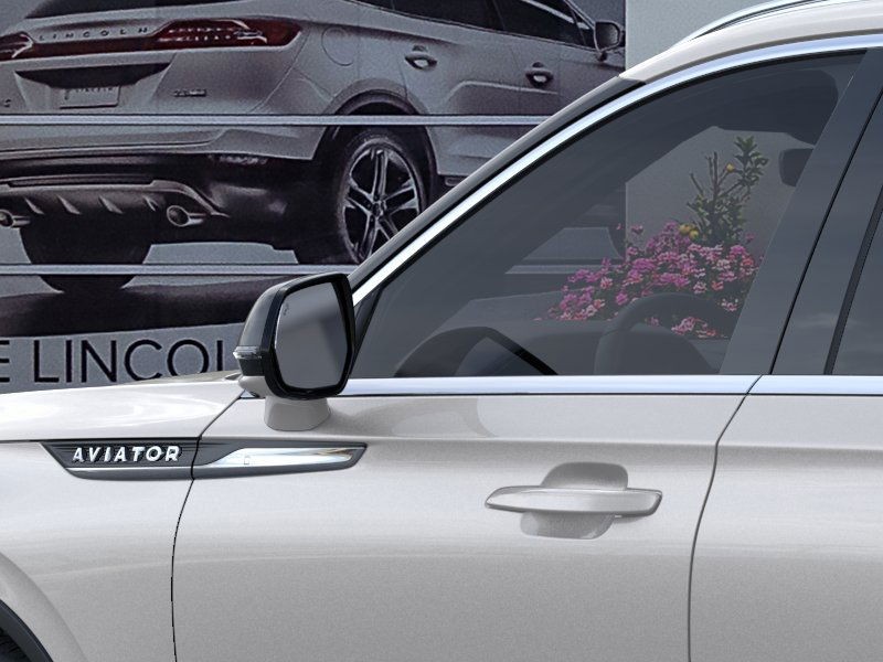 2025 Lincoln Aviator Reserve photo 19
