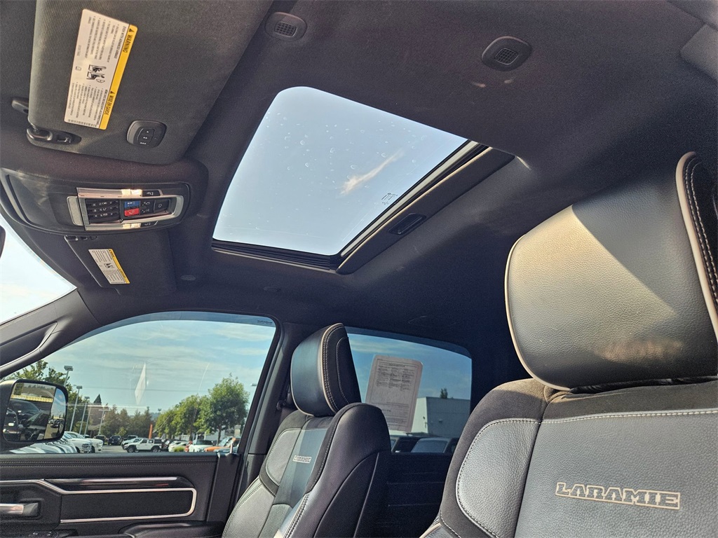 2022 Ram 2500 Laramie photo 35