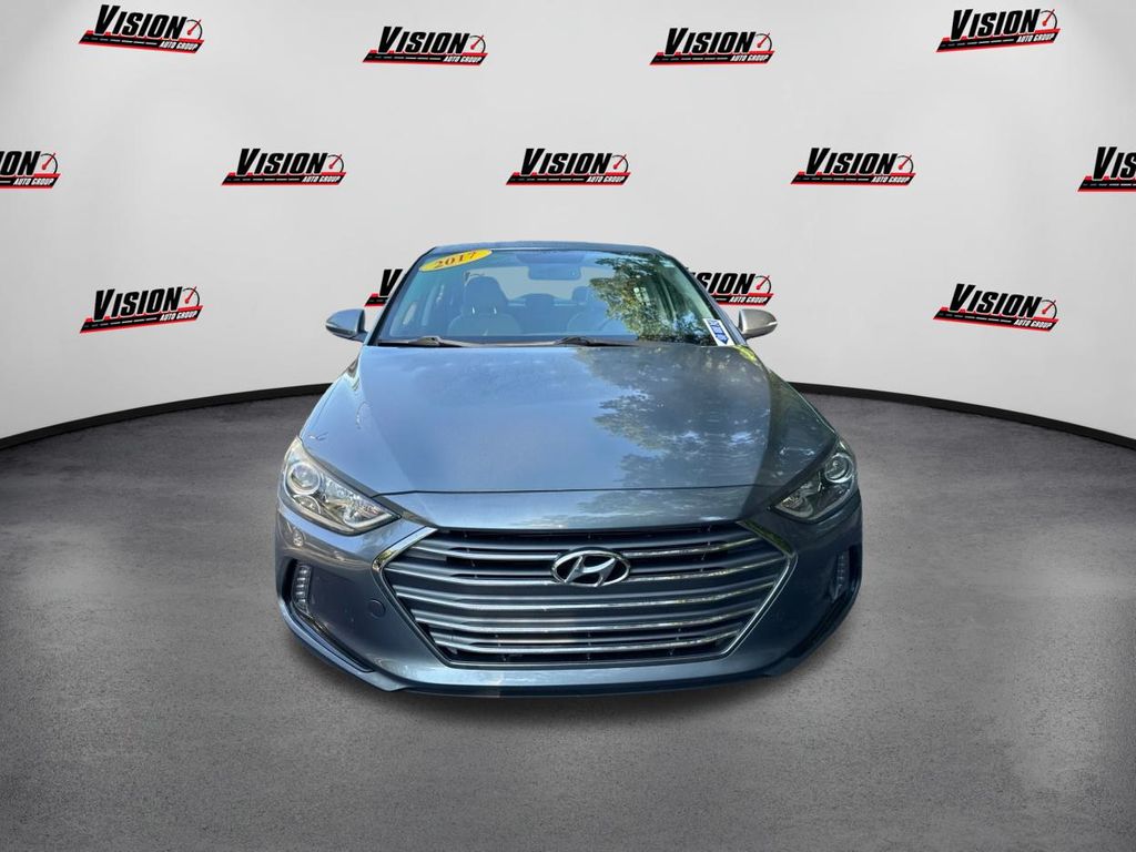 2017 Hyundai Elantra Limited photo 2