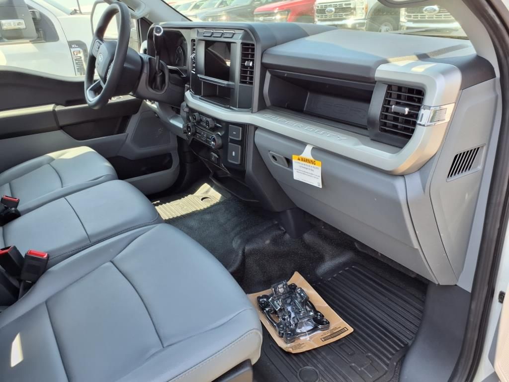 2023 FORD F-250 - Image 29
