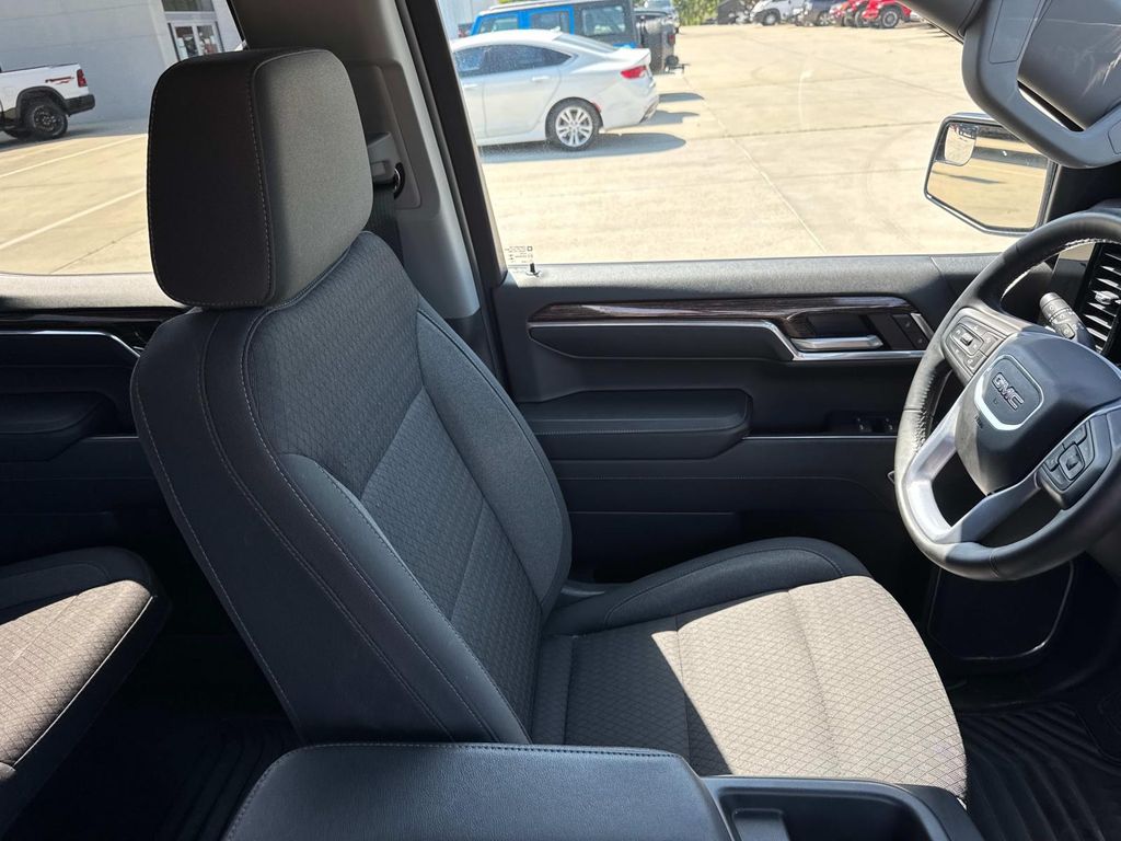 2023 Gmc Sierra 1500 Elevation photo 7