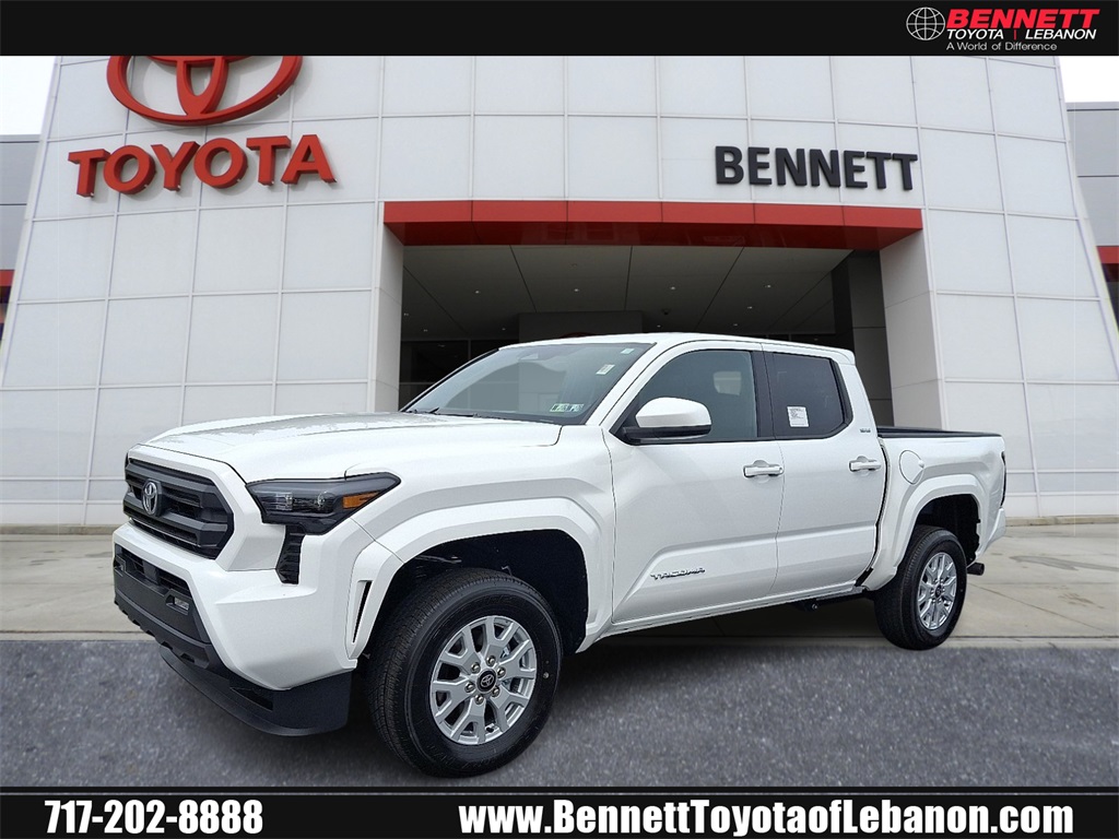 2025 Toyota Tacoma SR5's photo