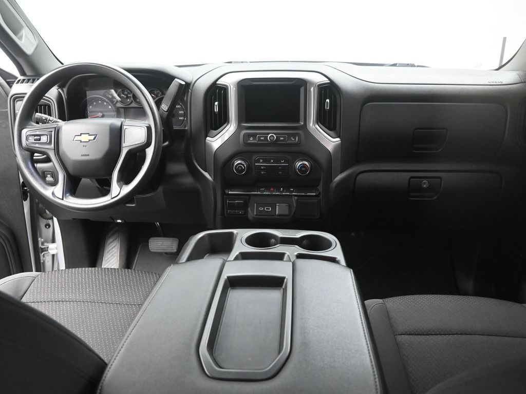 2021 Chevrolet Silverado 1500 Custom photo 10