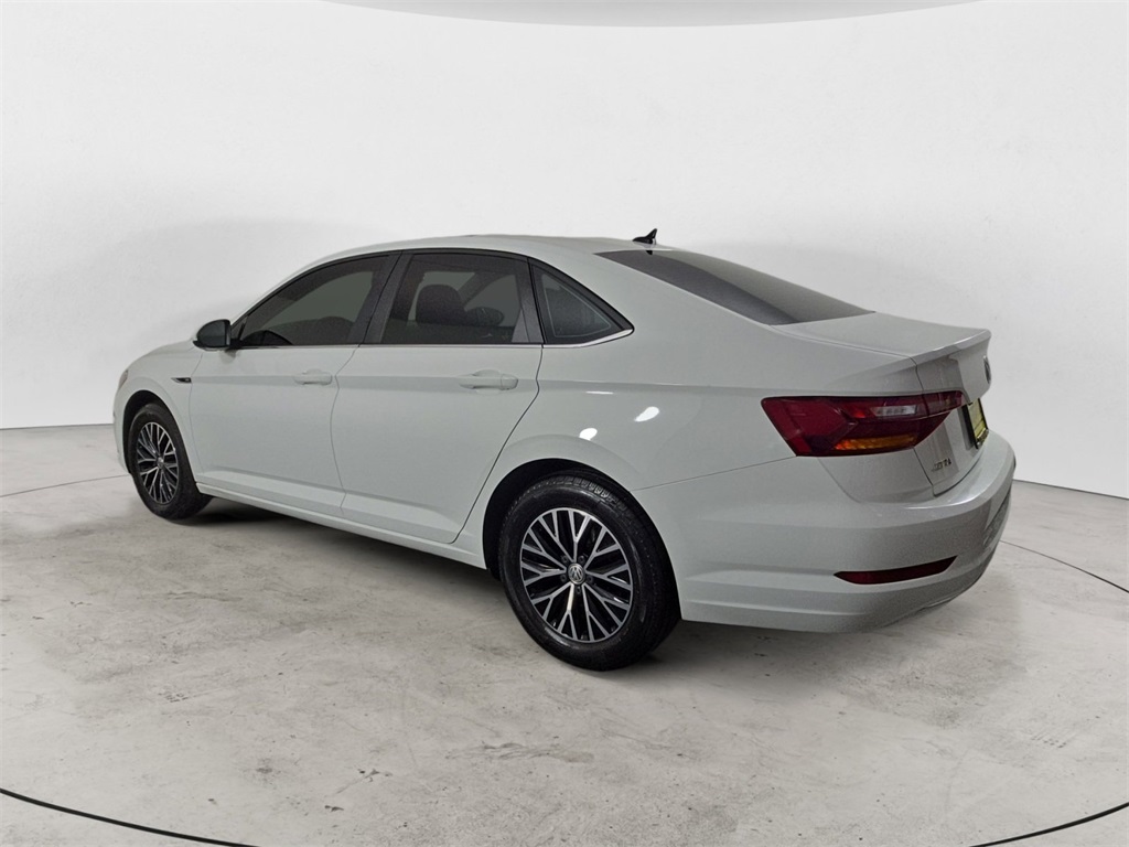 2019 Volkswagen Jetta SEL photo 3