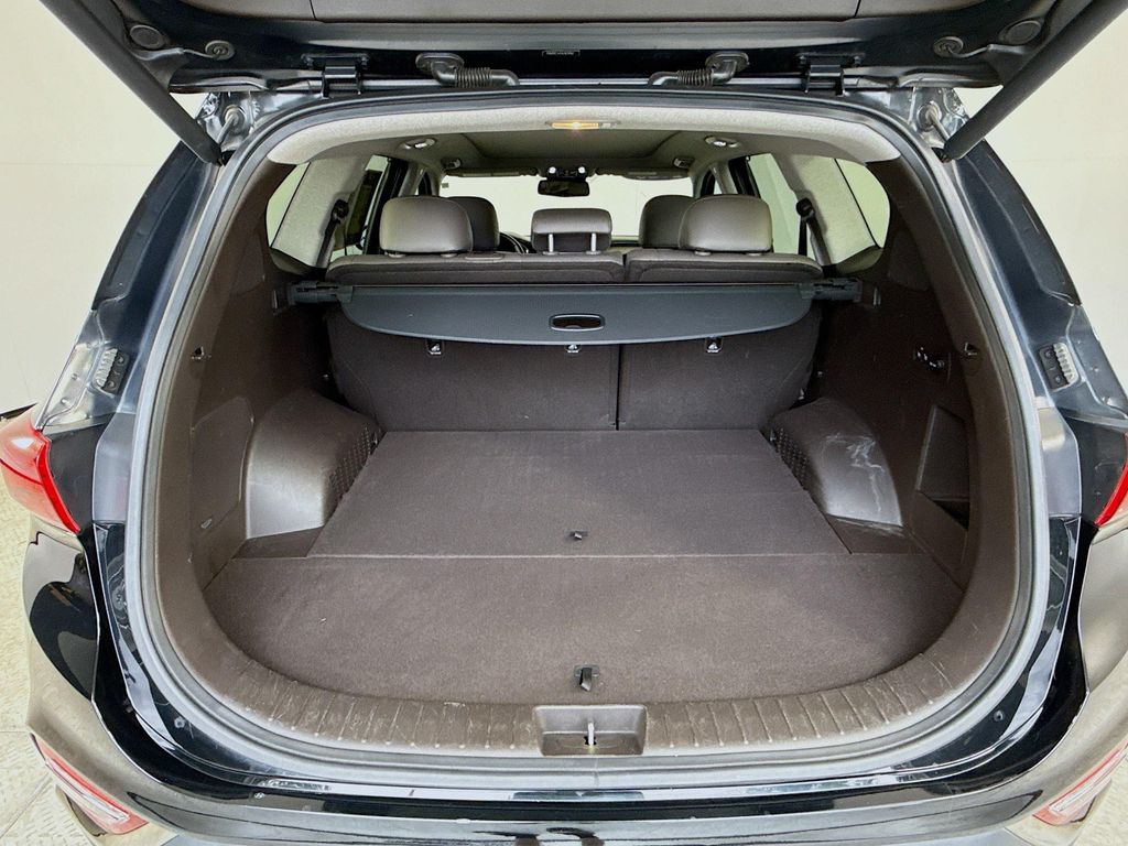 2020 Hyundai Santa Fe Limited photo 26