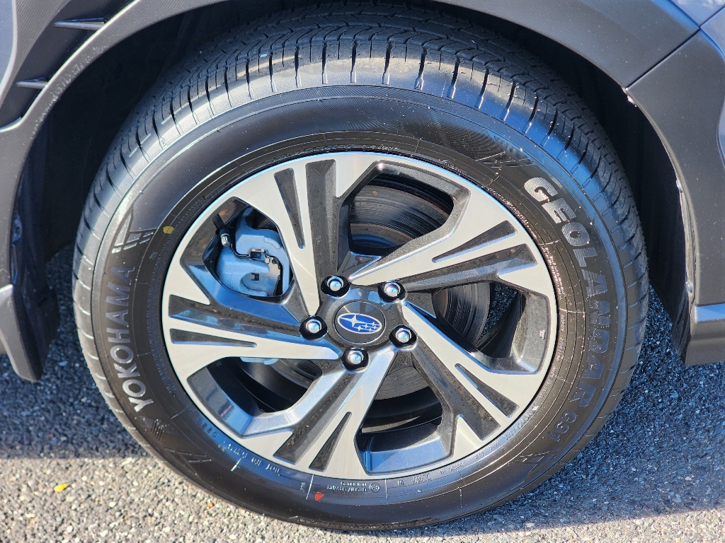 2024 Subaru Crosstrek Premium photo 4