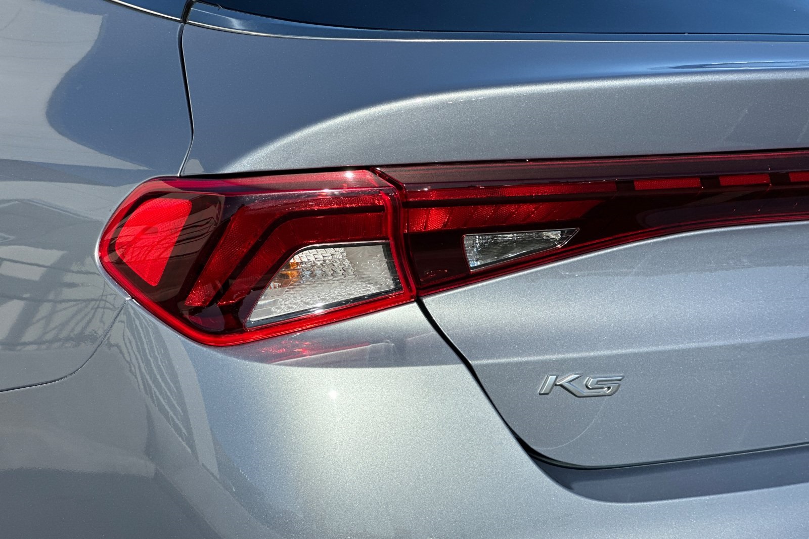 2022 Kia K5 LXS photo 25