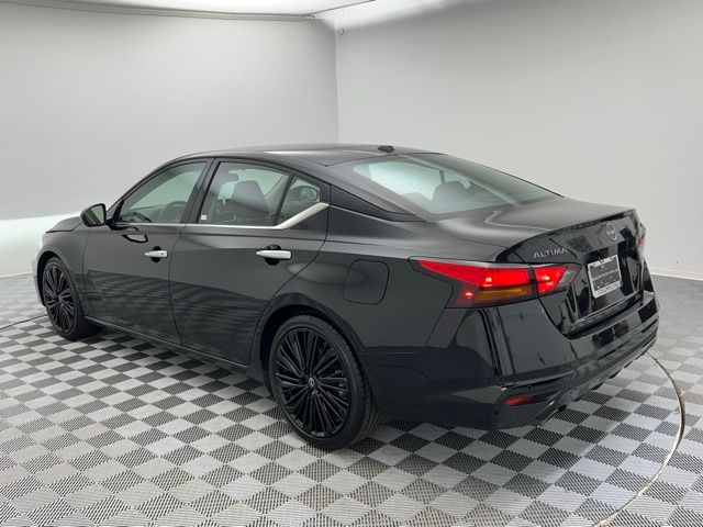 2023 Nissan Altima 2.5 SL photo 4