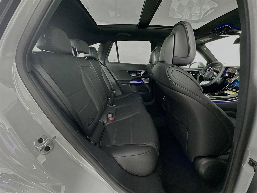 2026 Mercedes Benz GLC 300 4MATIC photo 25