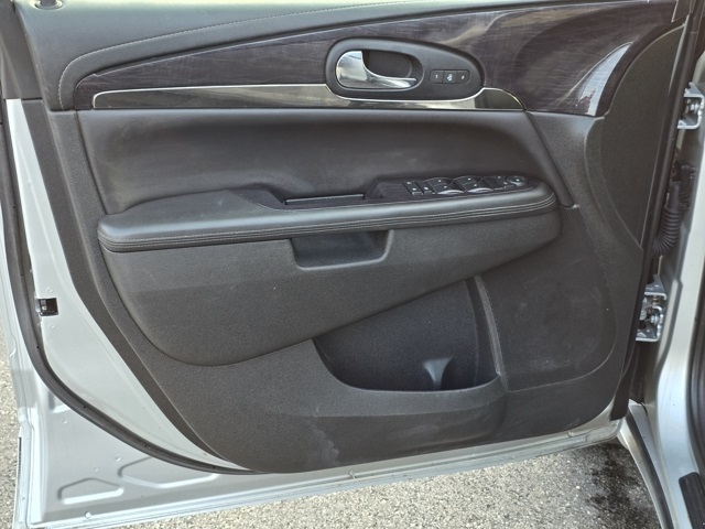 2017 Buick Enclave Leather photo 15